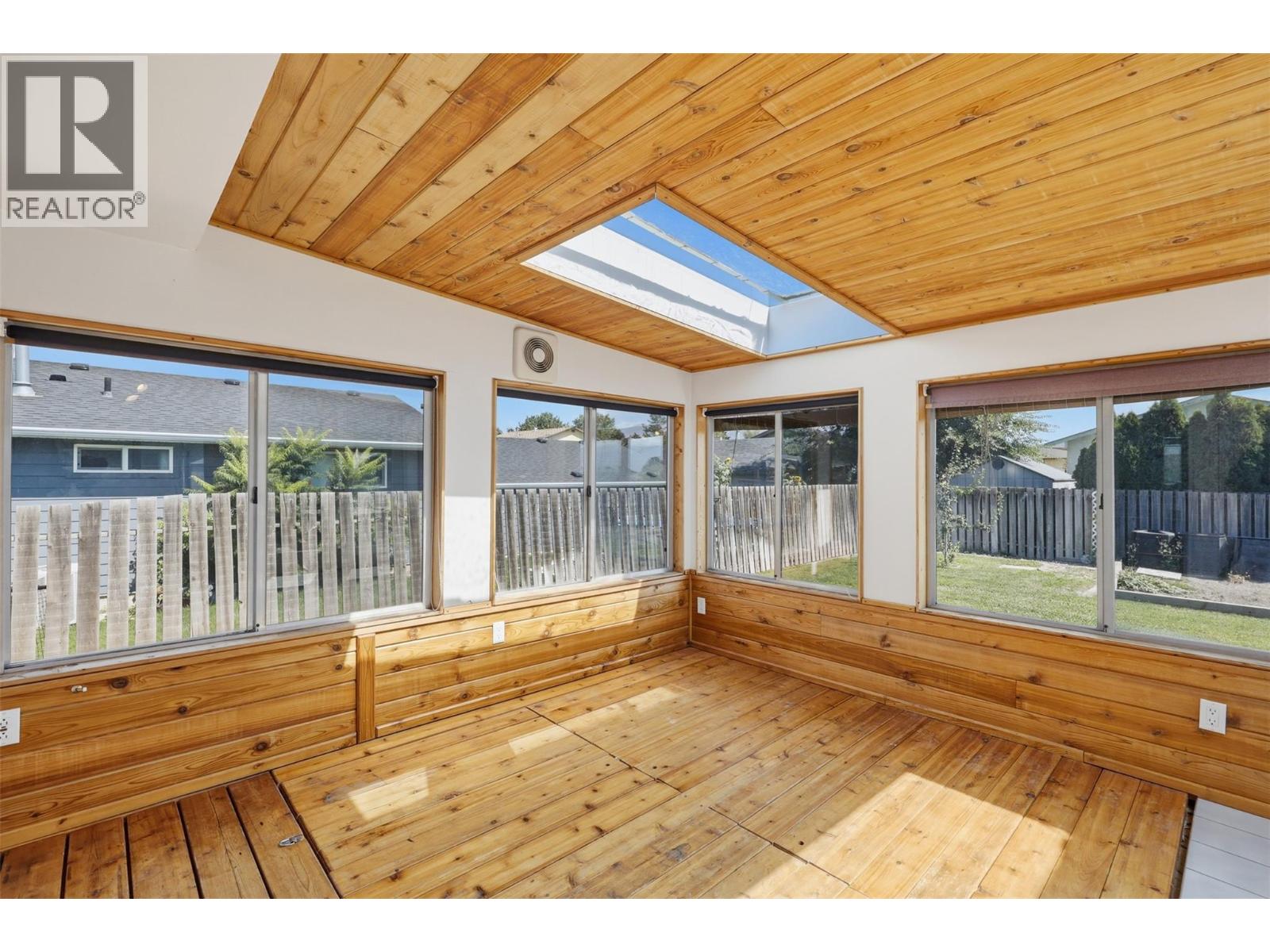 1594 Griffin Terrace - Image 13