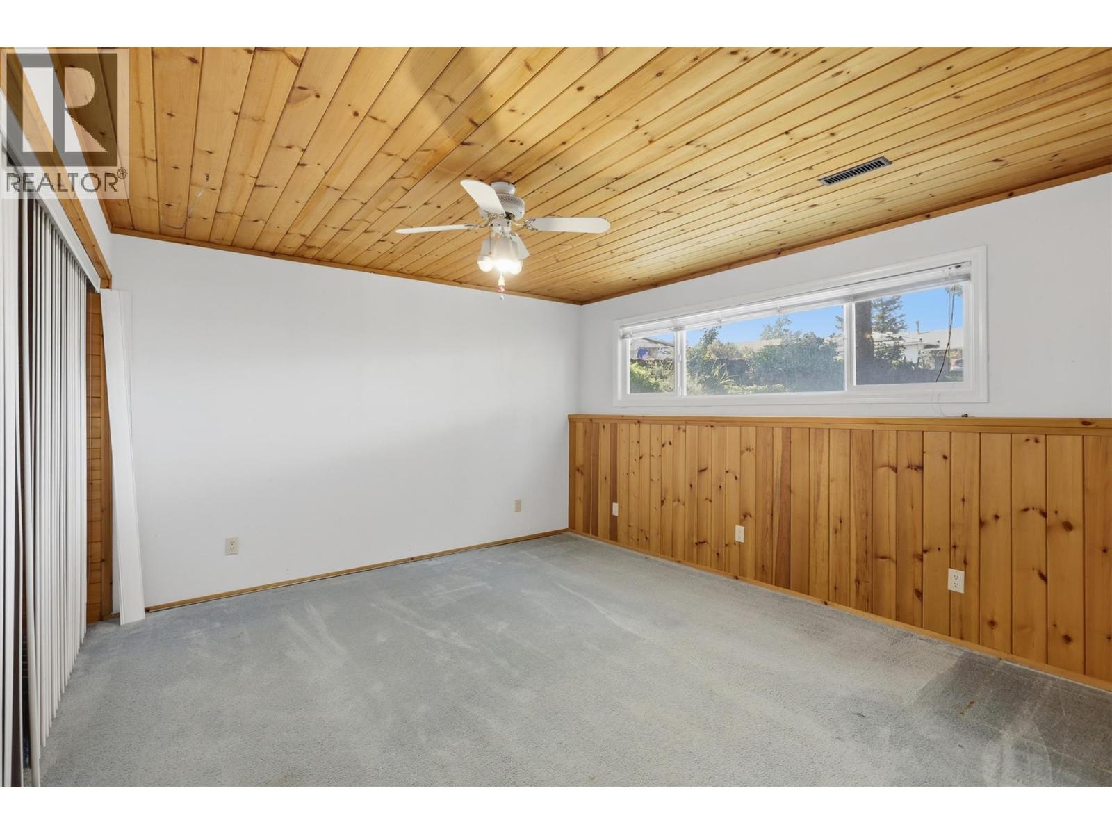 1594 Griffin Terrace - Image 31