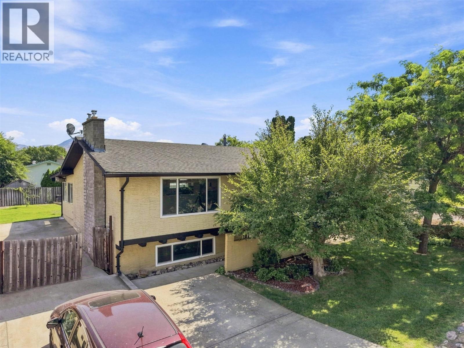 1594 Griffin Terrace - 1