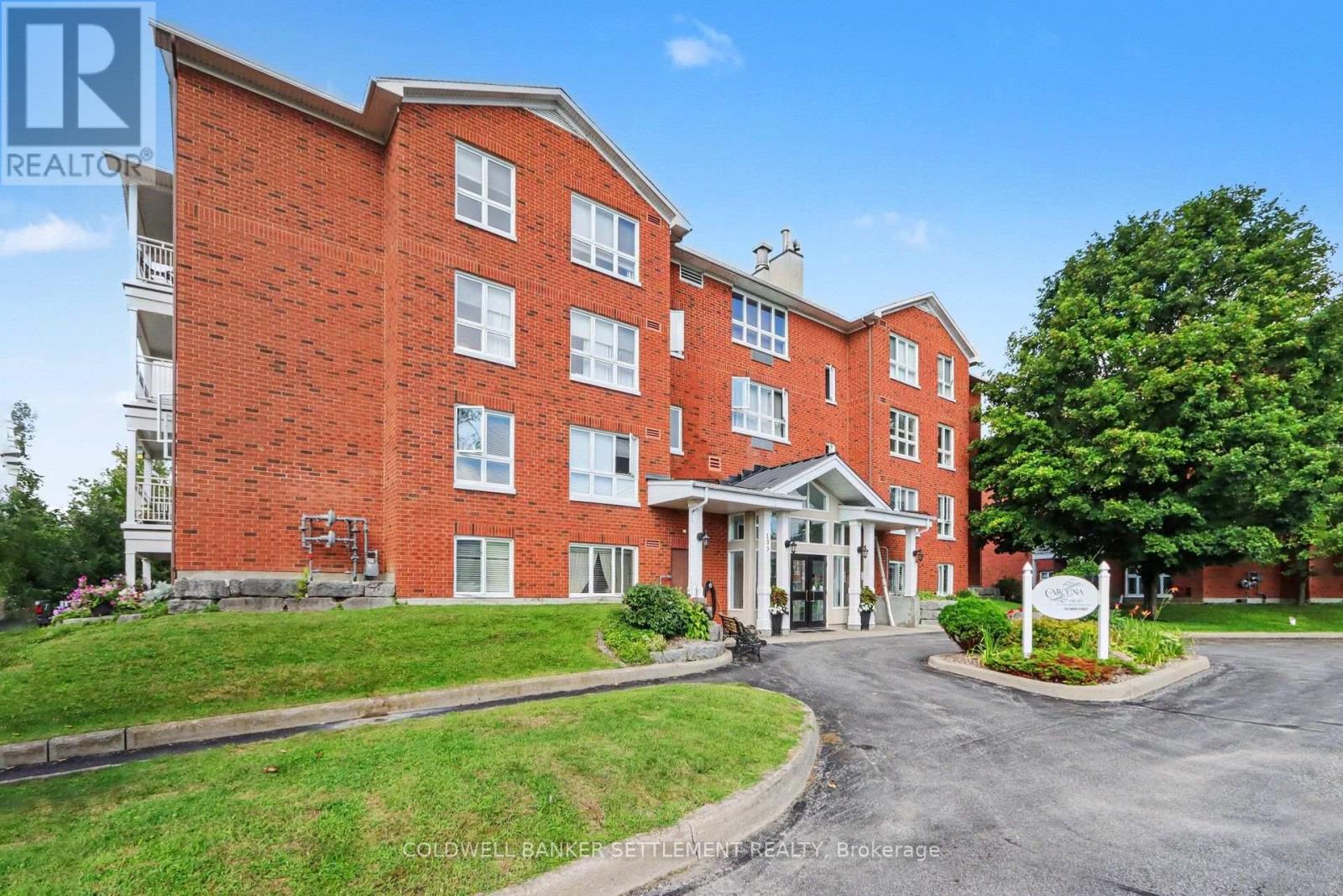 2 Bed, 2 Bath Apartment for Sale in Perth – 301 – 103 NORTH STREET N, Perth – MLS# X13677330 - Image 2