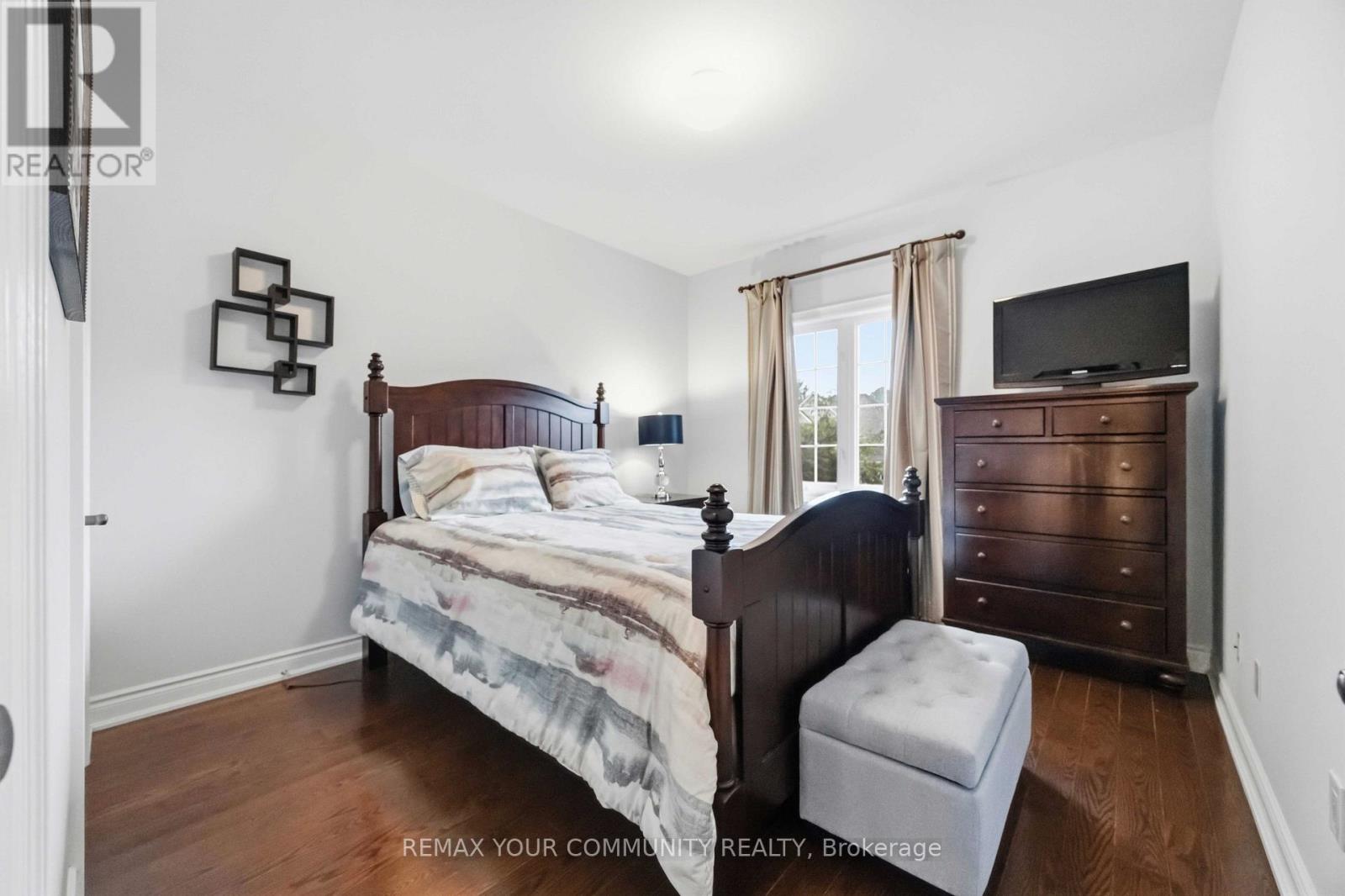 2313 SOUTHCOTT ROAD - Image 23