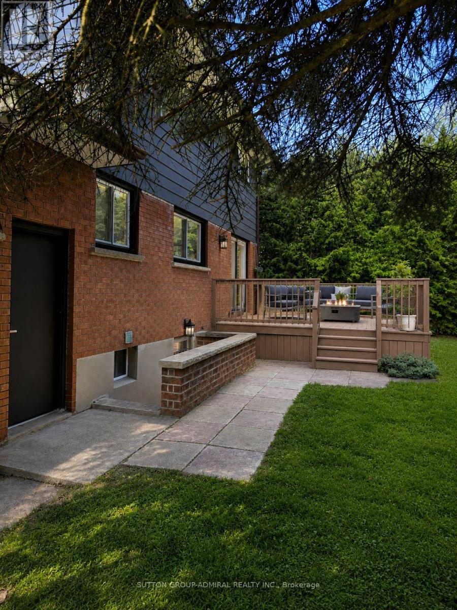 865 REGENT DRIVE - Image 22