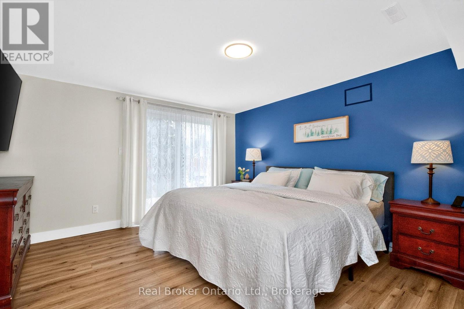 2307 SOMERS BOULEVARD - Image 11