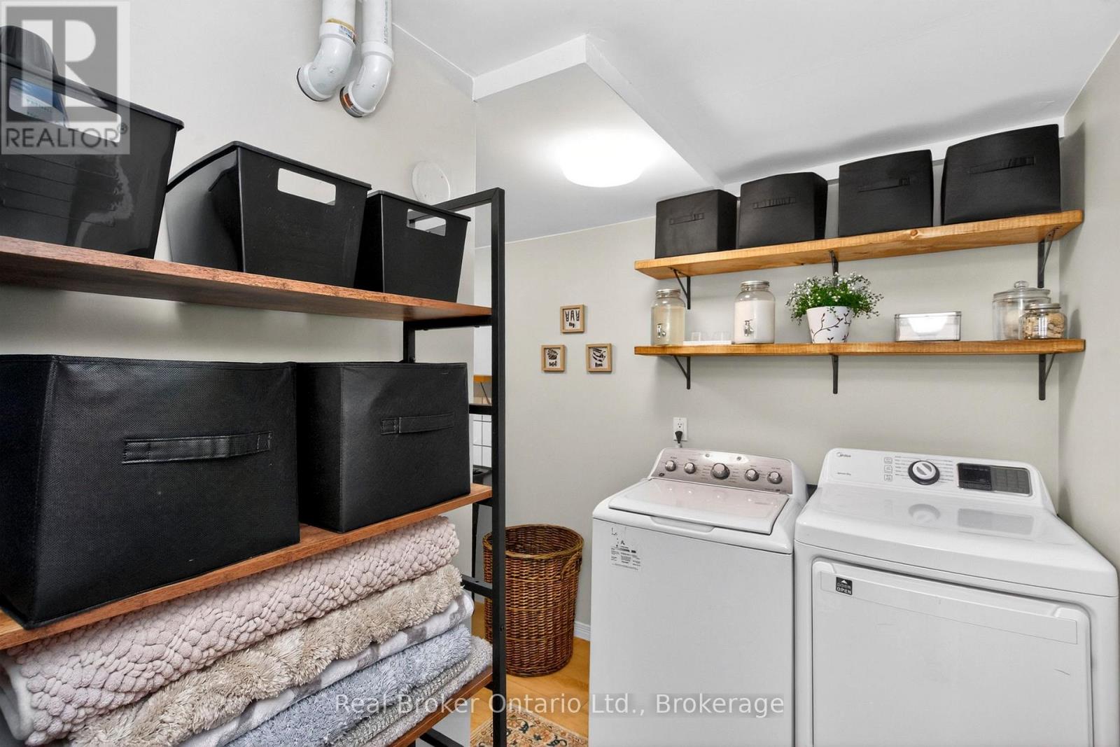 2307 SOMERS BOULEVARD - Image 21