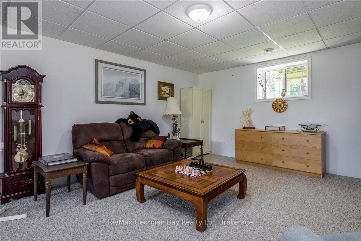 110 MASKINONGE ROAD - 17