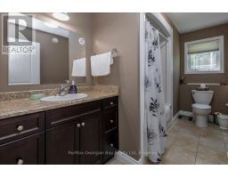110 Maskinonge Road, Tay, ON L0K2A0 Photo 13