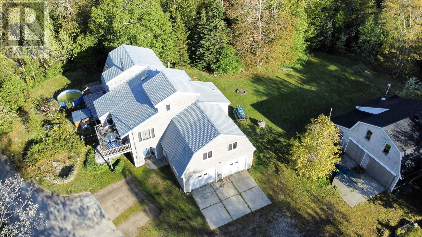 187 Hartz Point Road