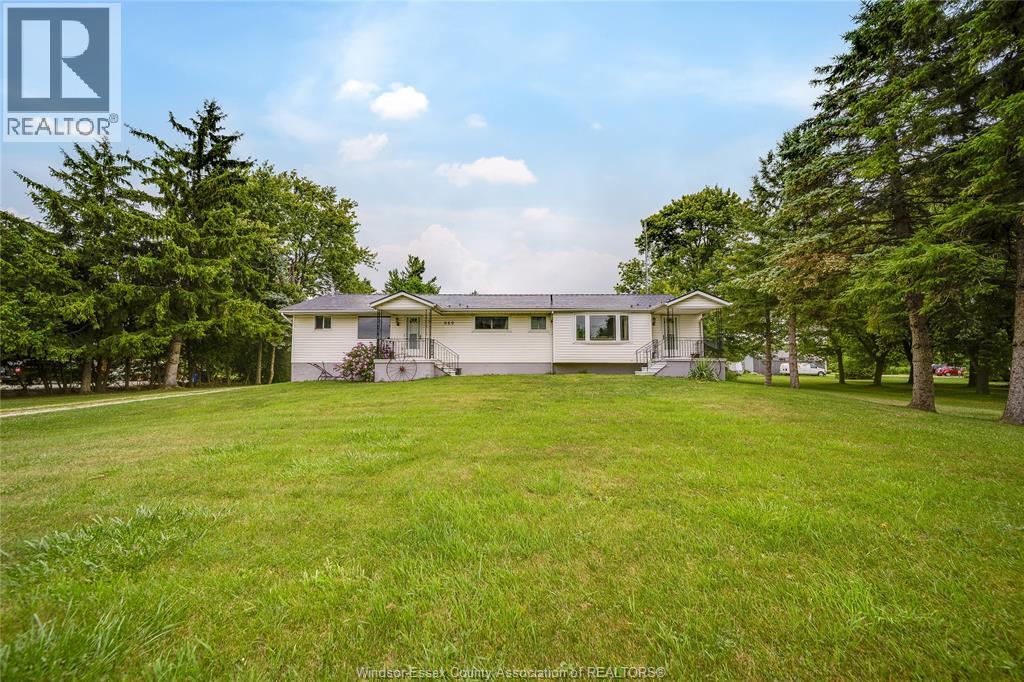 669 TALBOT Road, Maidstone, Ontario, N0R1K0, Maidstone, Ontario — photo 2 of 5