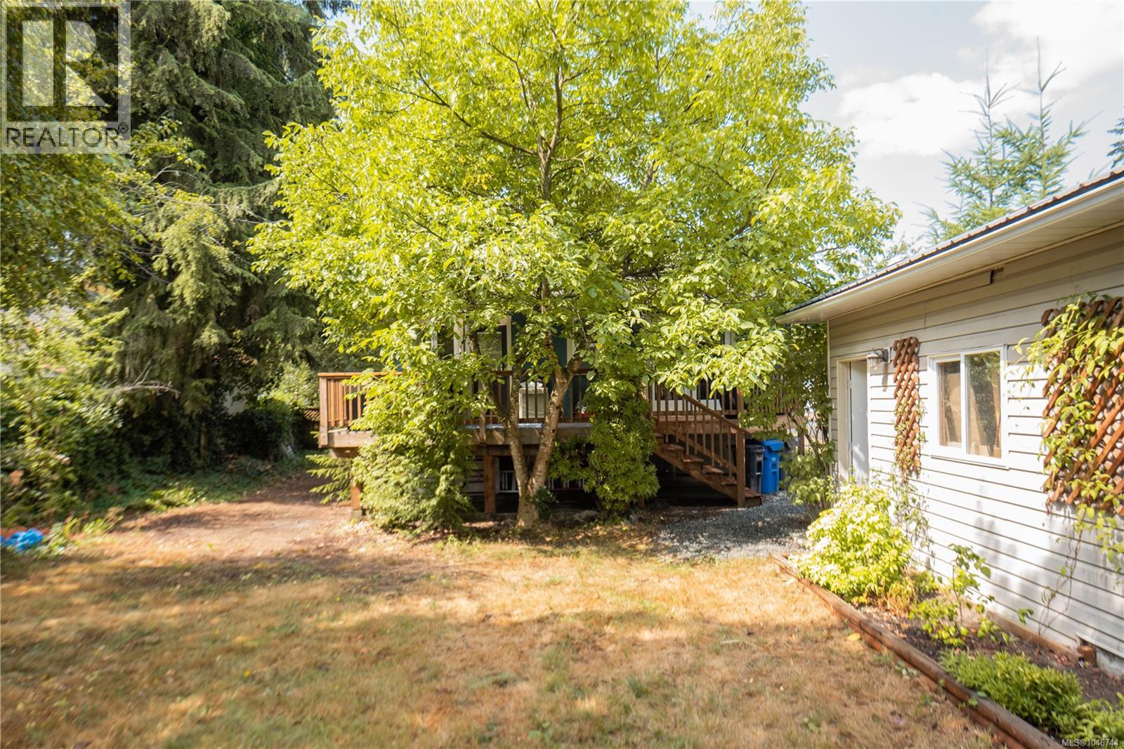 1038 Islay St - 37