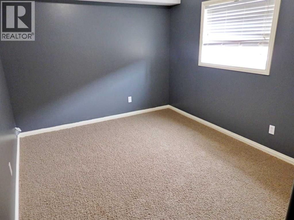 5239 64 Street - Photo 34