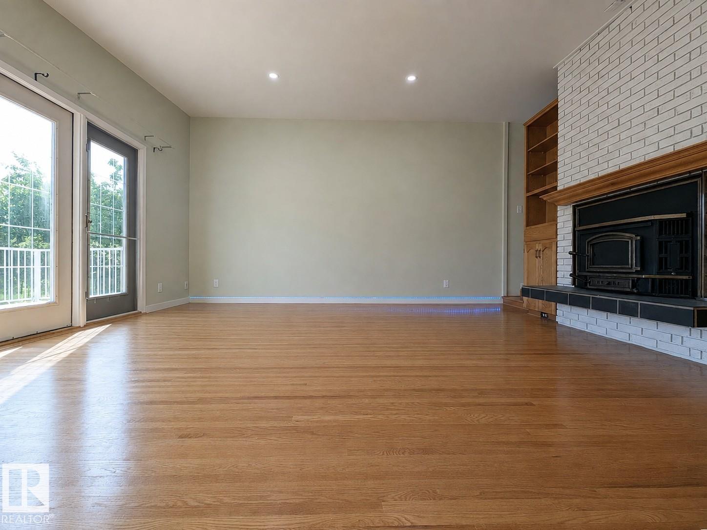 9523 134 Avenue NW - Photo 5