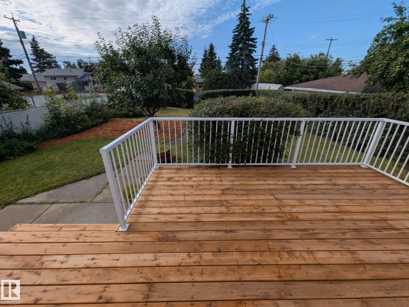 9523 134 Avenue NW - Photo 9
