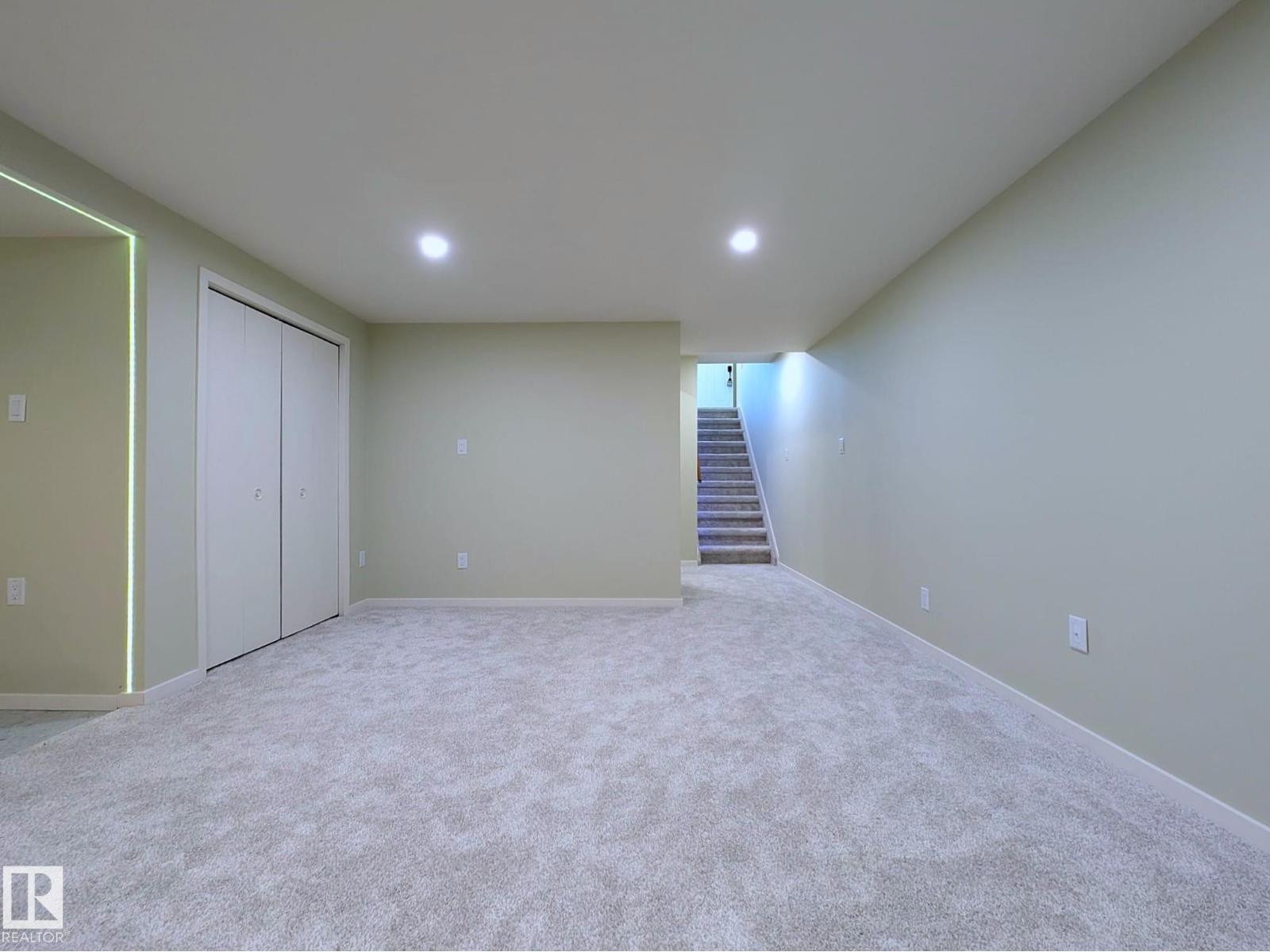 9523 134 Avenue NW - Photo 43