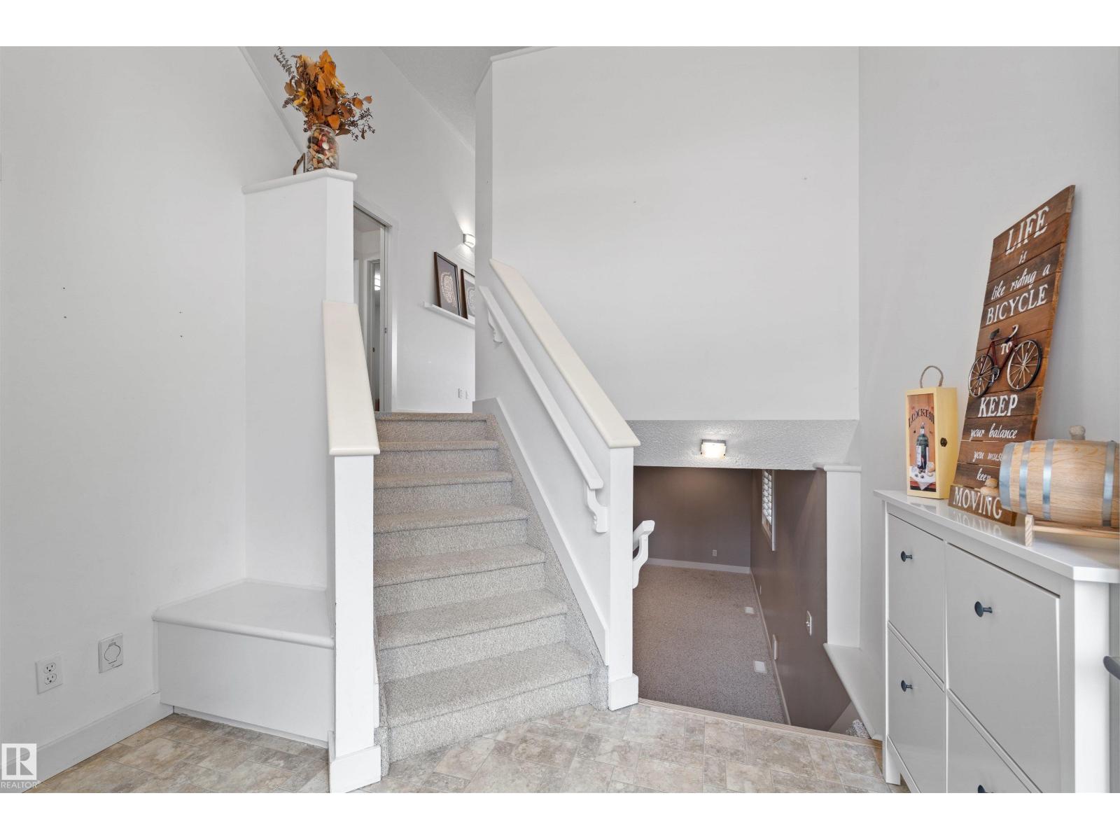 8315 SHASKE Crescent NW - Photo 7