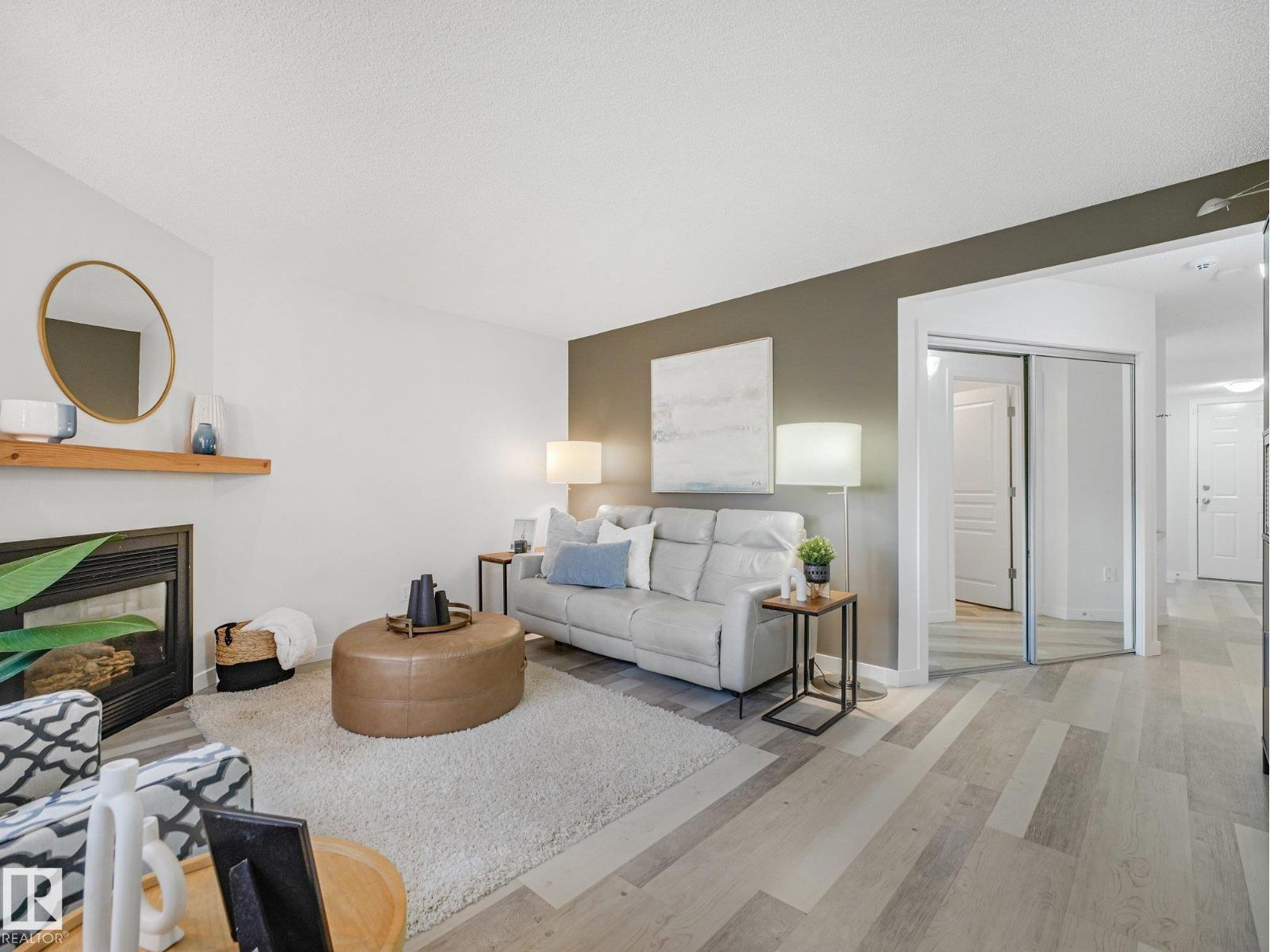 3 901 NORMANDY Drive - Photo 20
