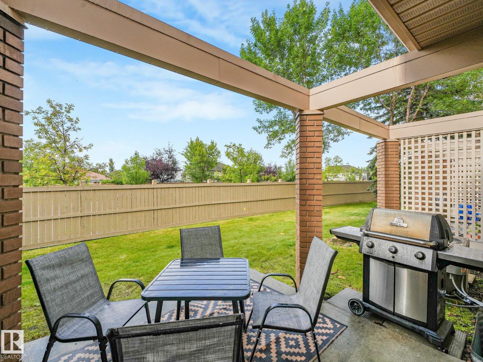 3 901 NORMANDY Drive - Photo 27