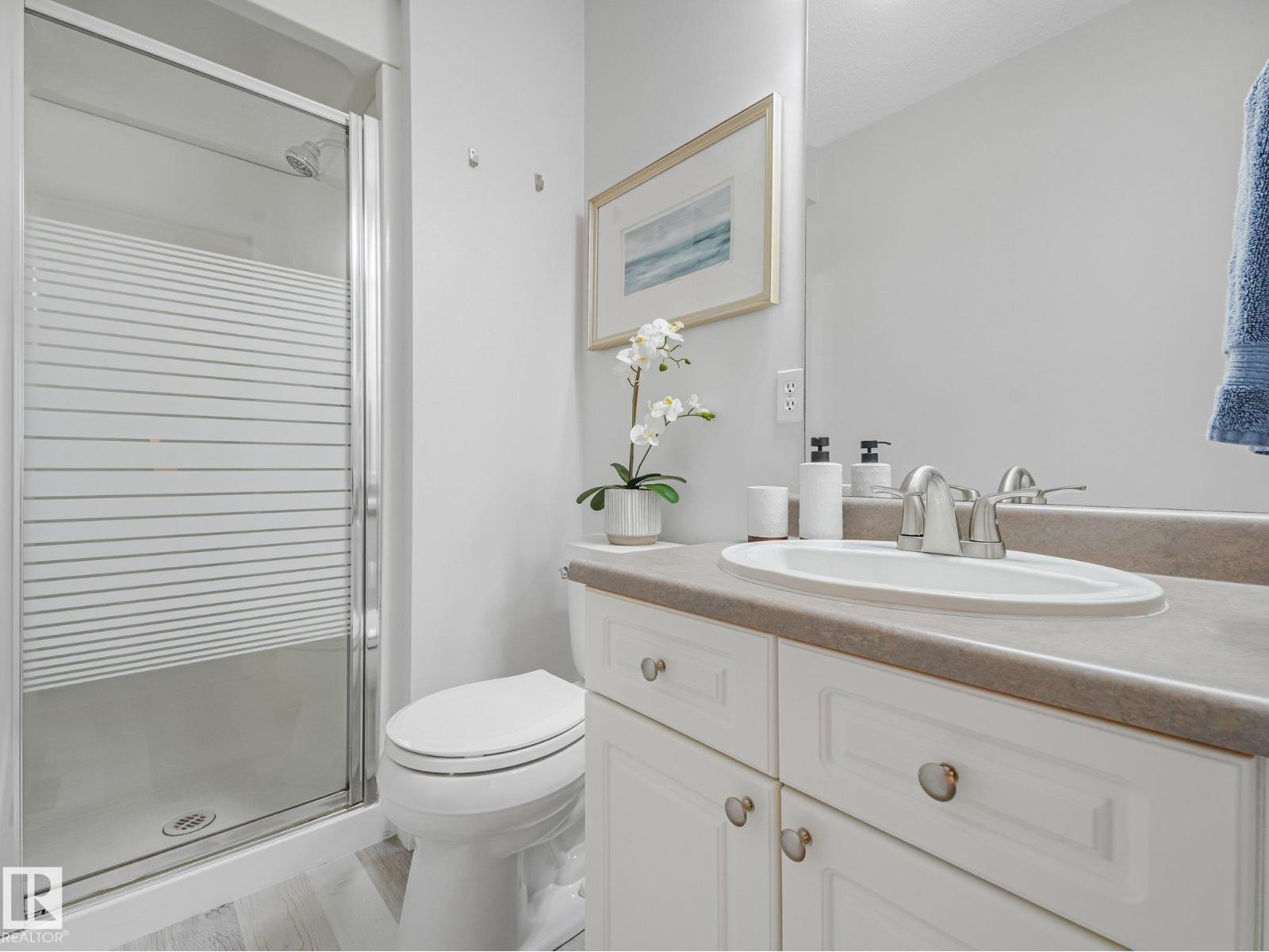 3 901 NORMANDY Drive - Photo 34