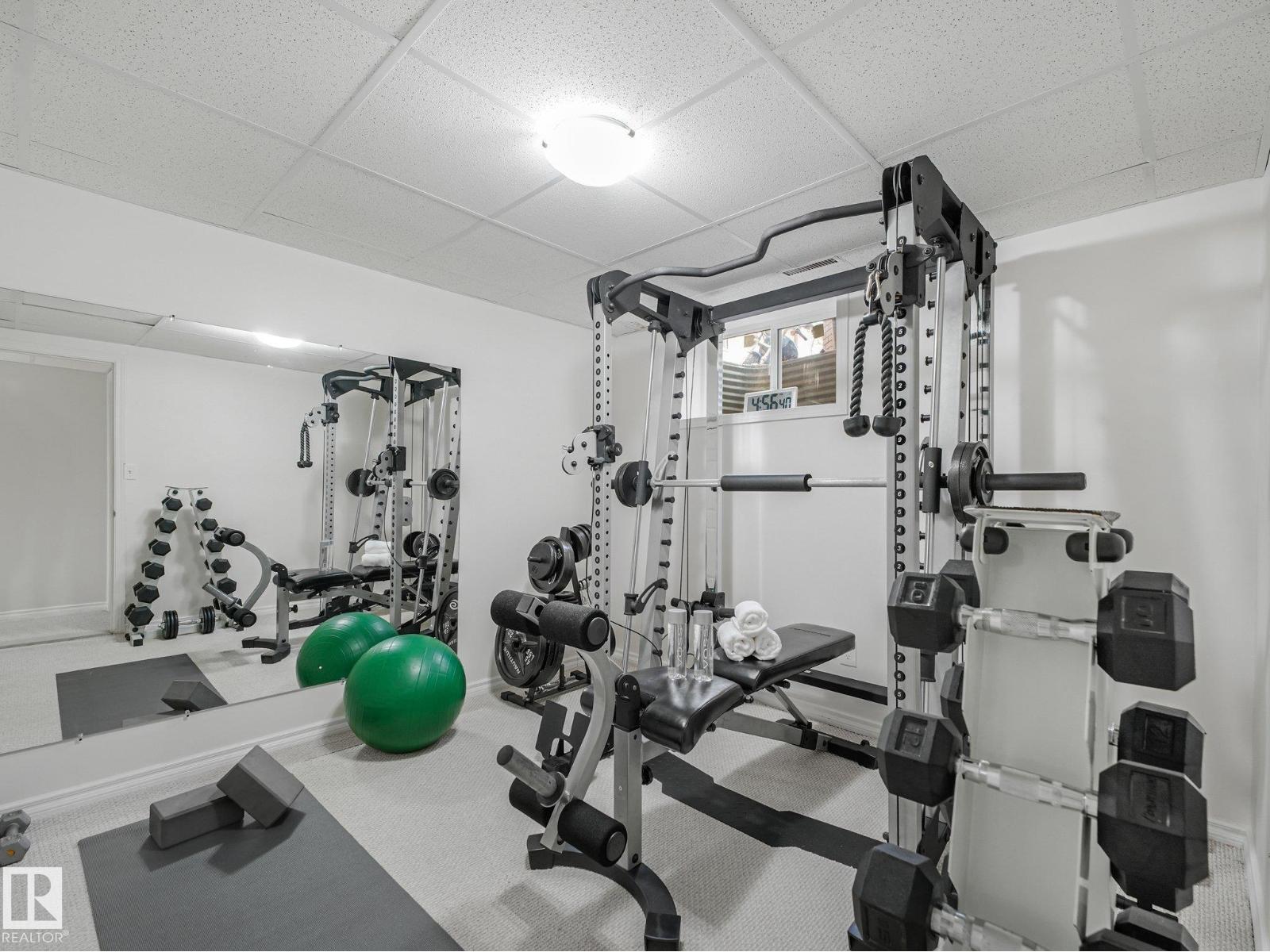 #3 901 NORMANDY DR - 48