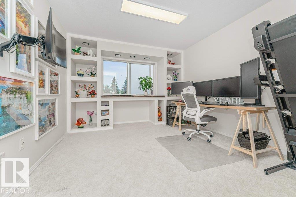 #208 10421 42 AV NW - 28
