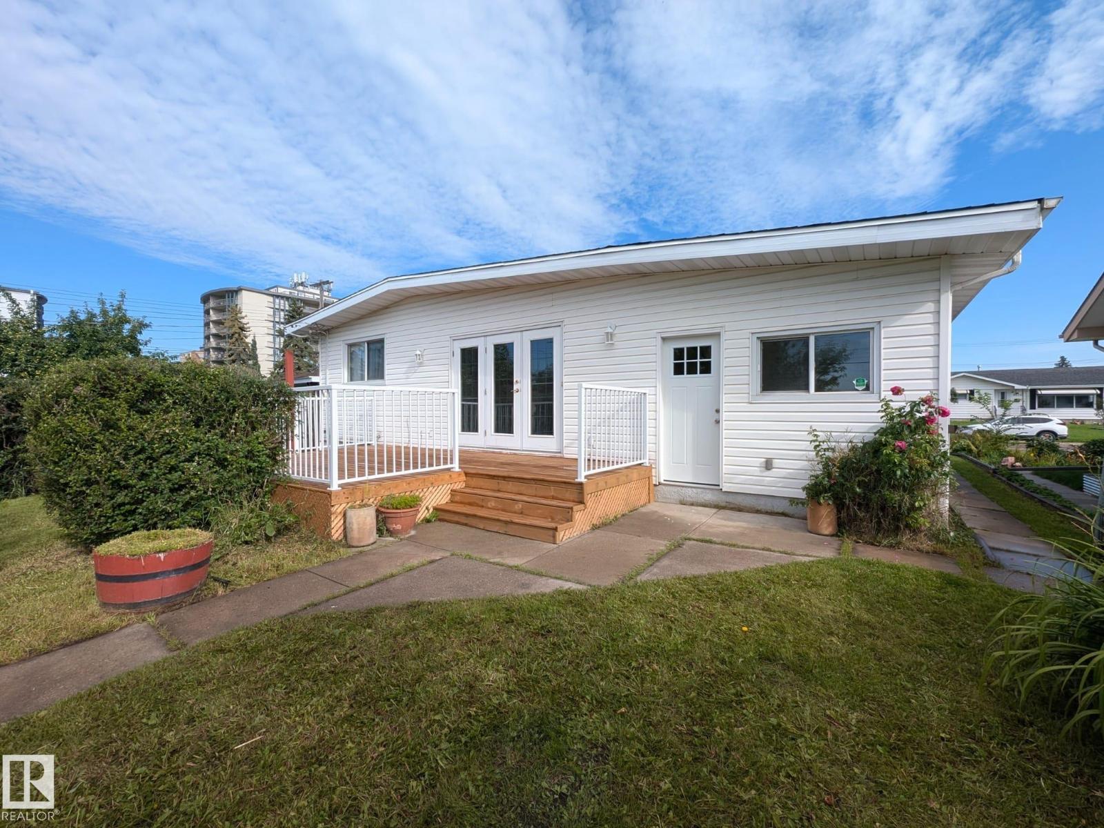 9523 134 AV NW - Image 54
