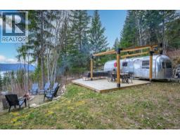 6474 Deer Run Road Lot# 11, Magna Bay, BC V0E1M7 Photo 12