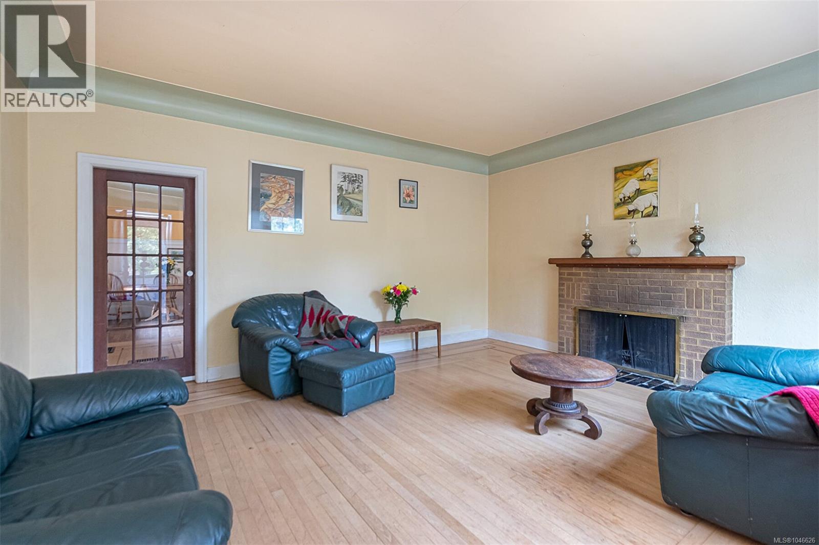 1467 Bay St - Image 5