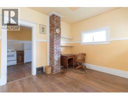 1467 Bay St, Victoria, BC V8R2A6 Photo 9