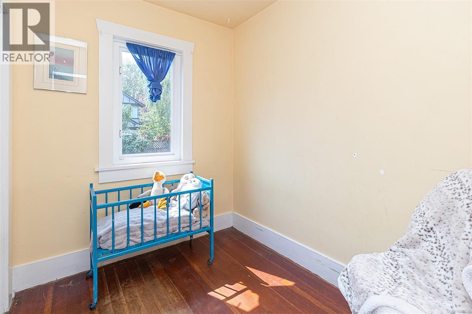 1467 Bay St - Image 19