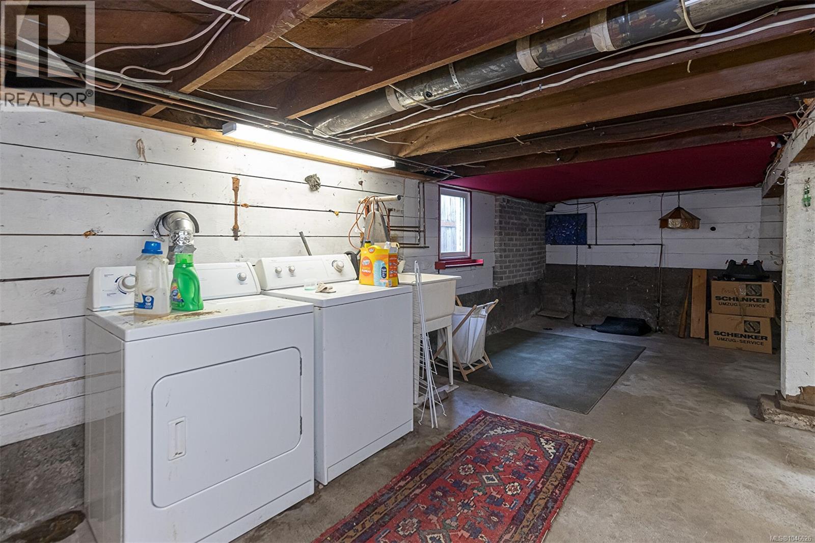 1467 Bay St - Image 24