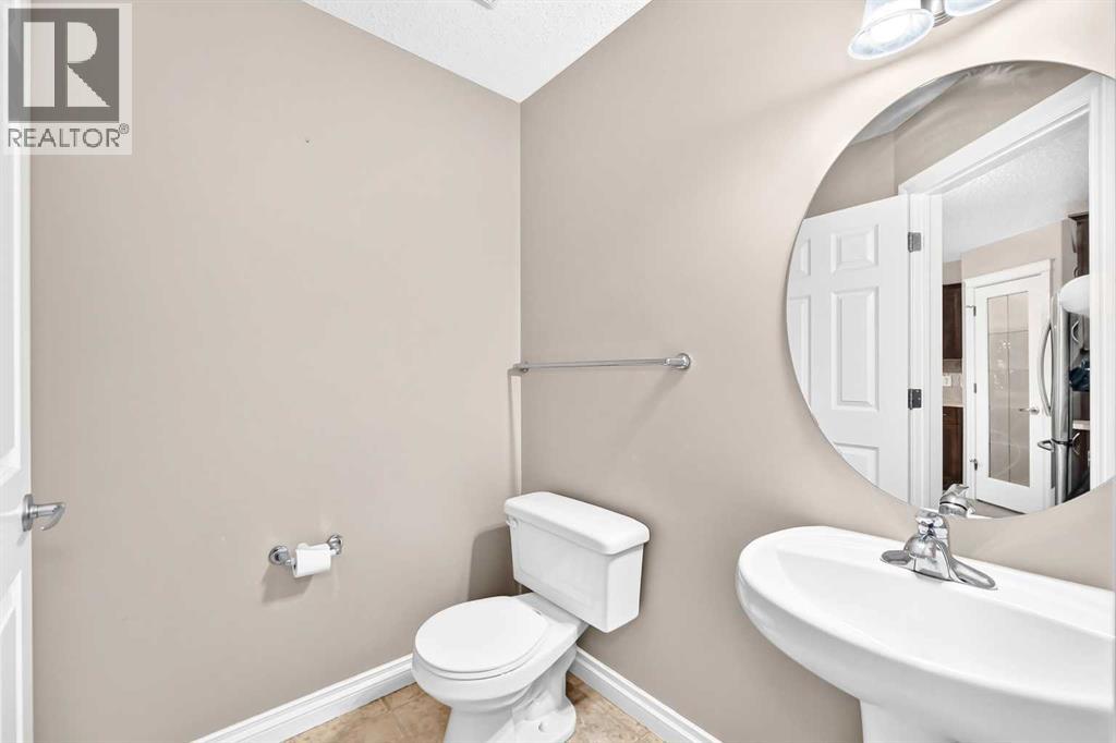 308 11 Avenue - Photo 13