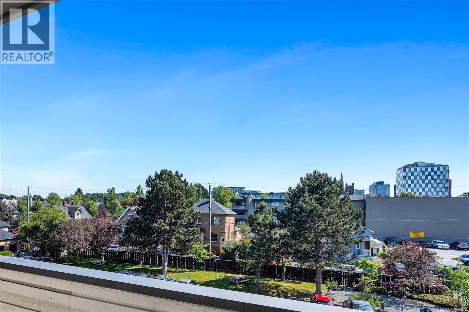 #417 909 Pembroke St - 16