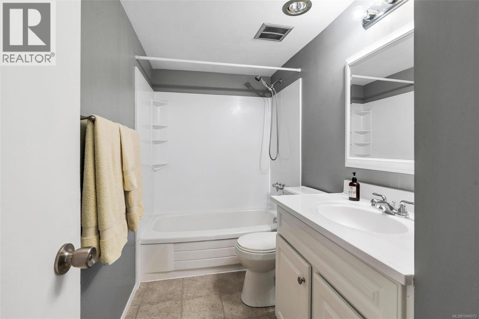#417 909 Pembroke St - 13