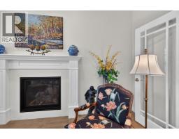 3901 Gallaghers Circle, Kelowna, BC V1W3Z9 Photo 20