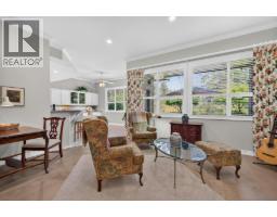 3901 Gallaghers Circle, Kelowna, BC V1W3Z9 Photo 22
