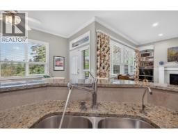3901 Gallaghers Circle, Kelowna, BC V1W3Z9 Photo 24