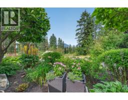 3901 Gallaghers Circle, Kelowna, BC V1W3Z9 Photo 26