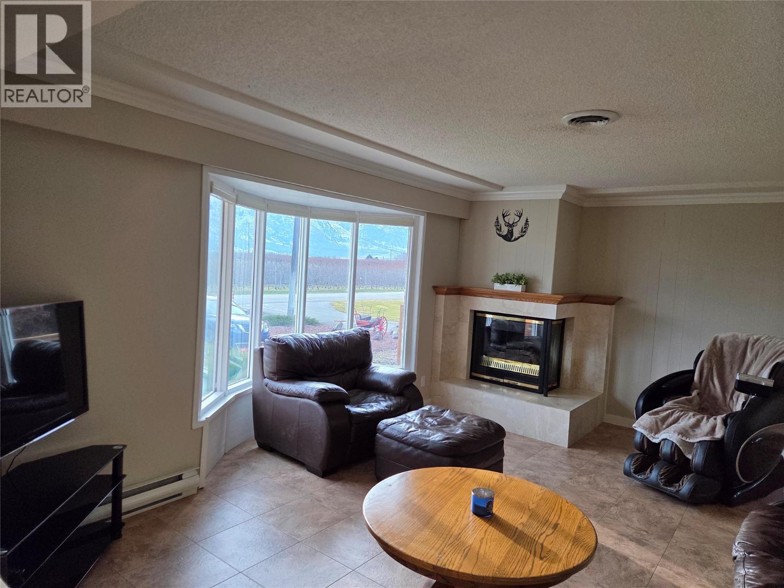 2546 Upper Bench Road, Keremeos