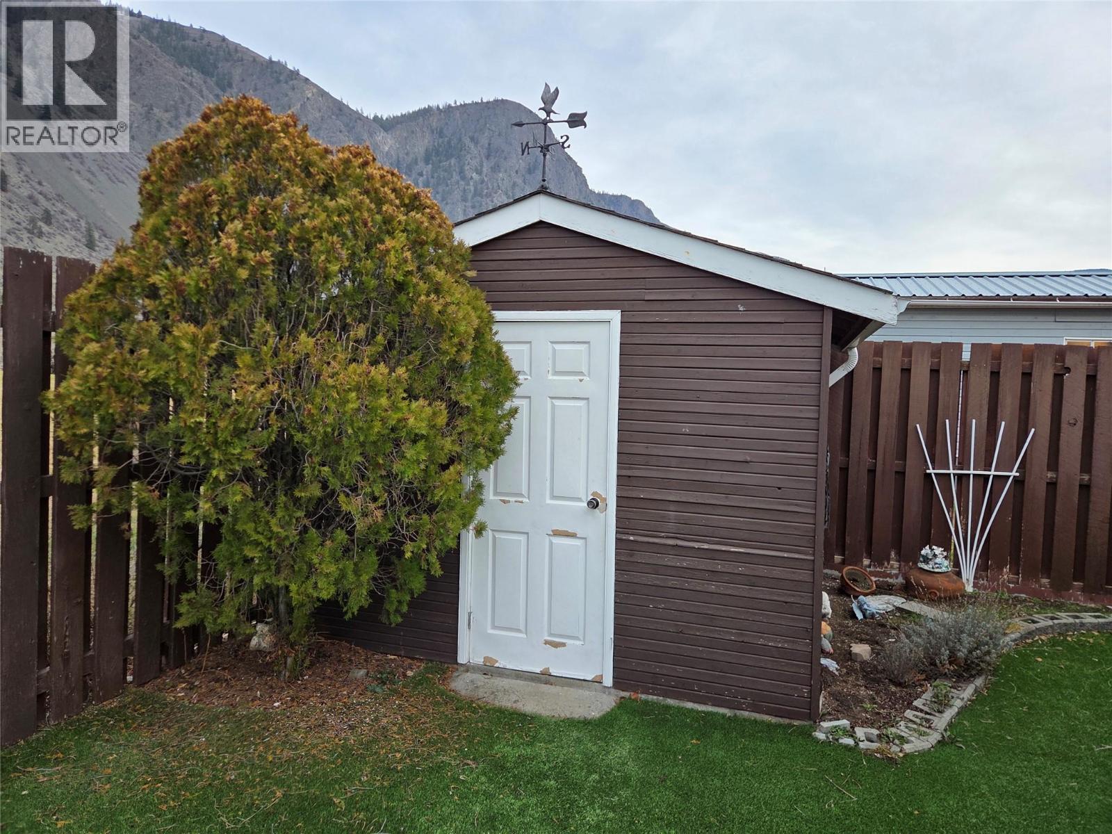2546 Upper Bench Road, Keremeos