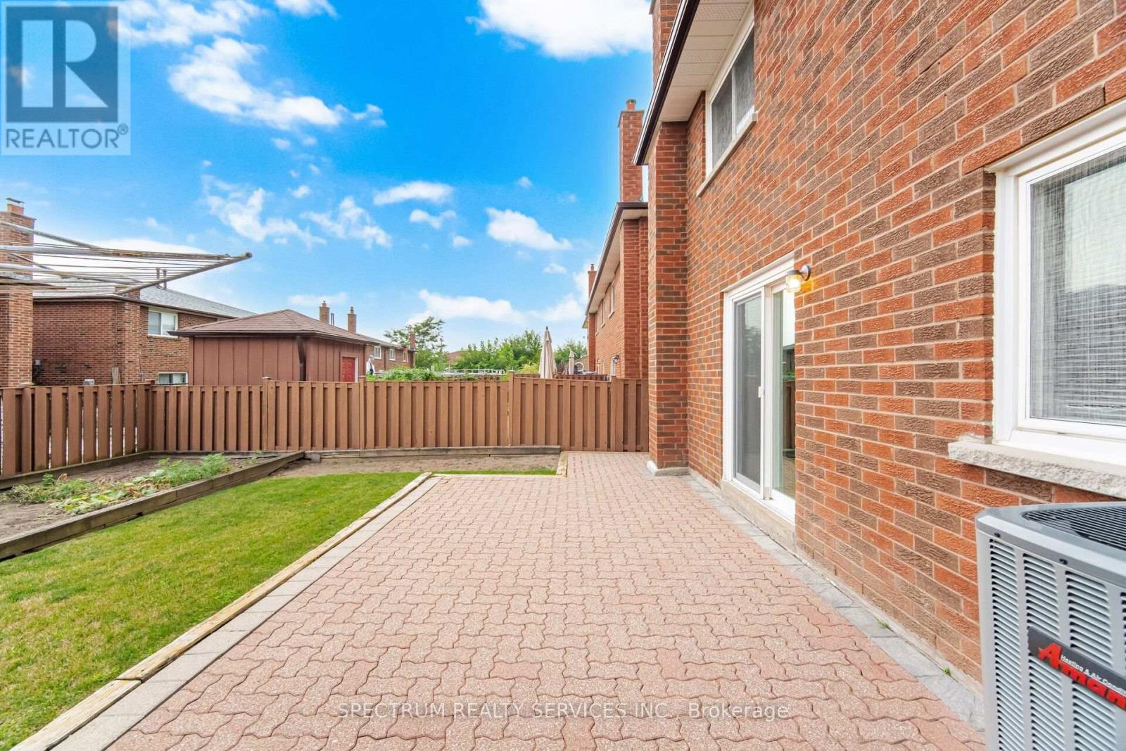 103 JOHN LINDSAY COURT - Image 41