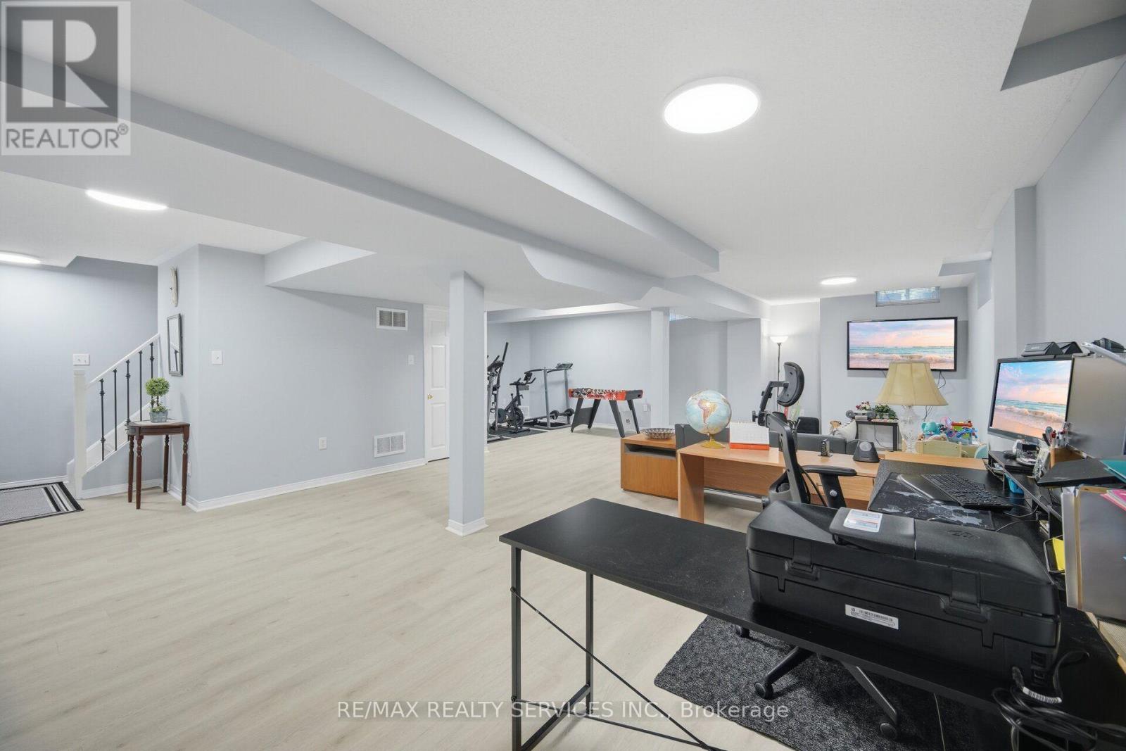 39 LEGEND LANE - Image 38