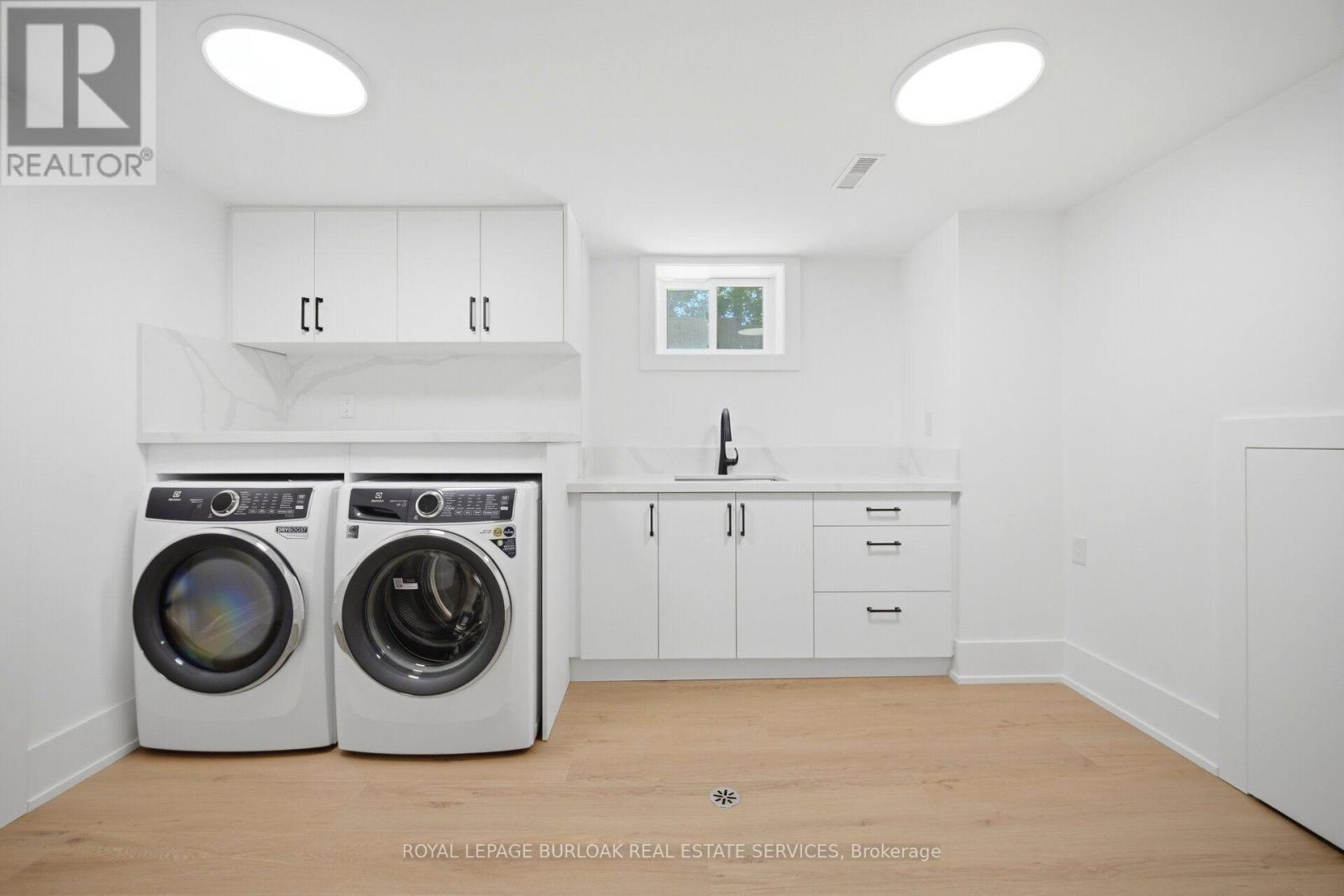 1379 CHRISTINA COURT - Image 31