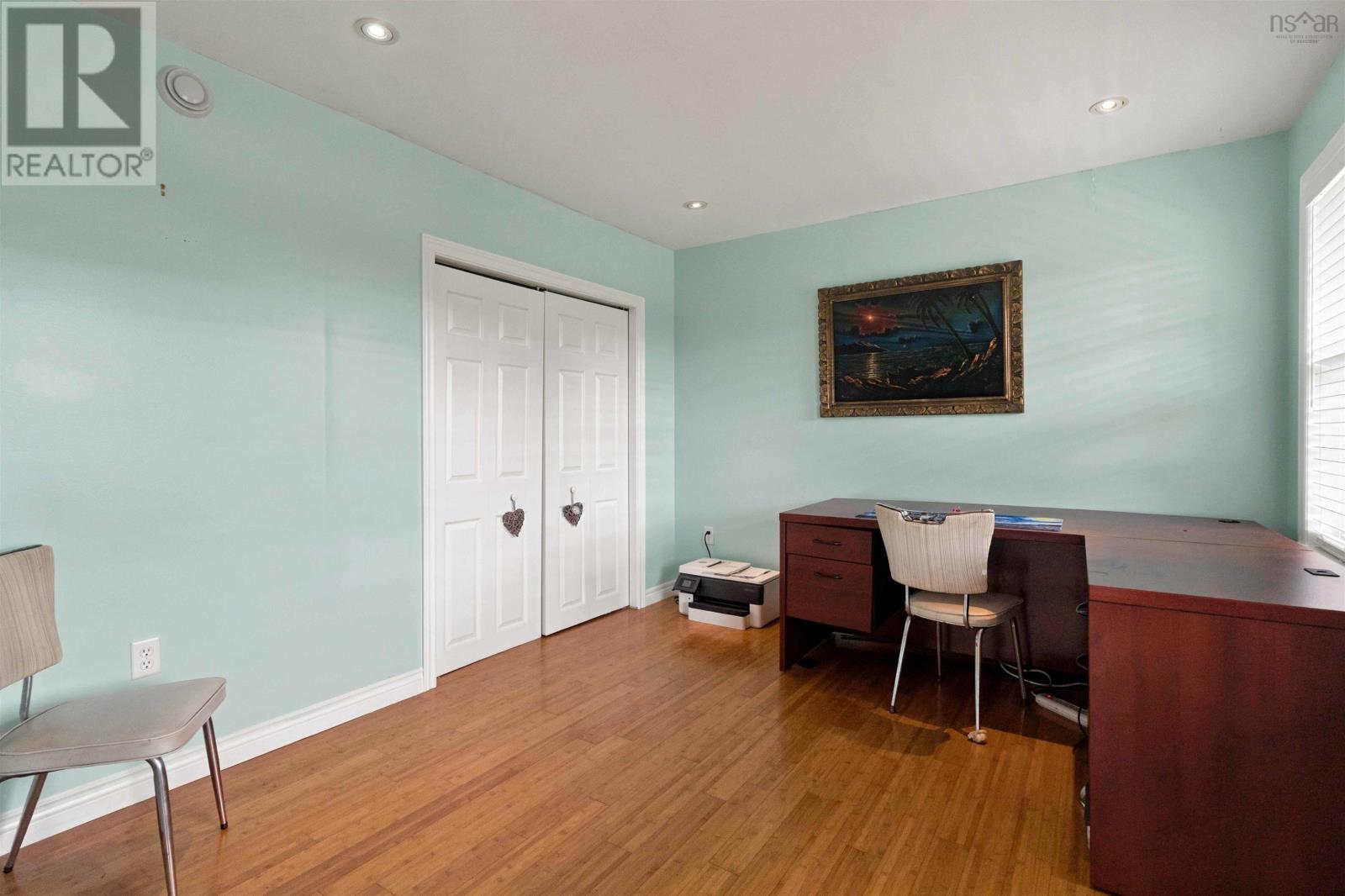 Property 36 of 48 of 16 Morgan Drive