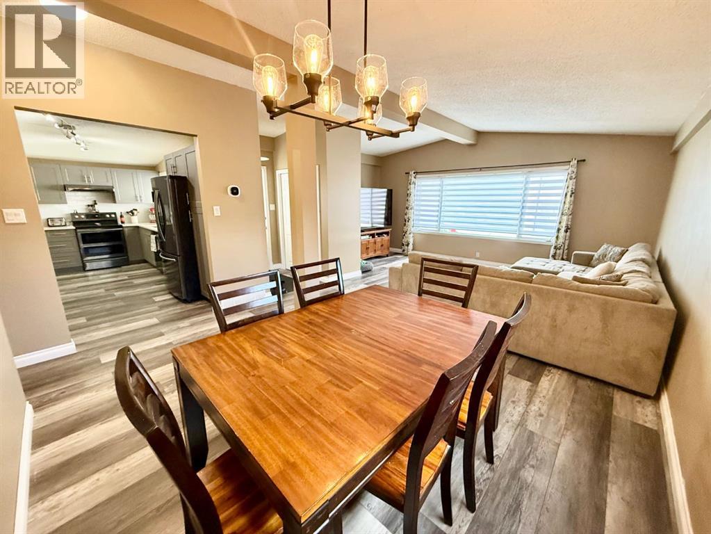 132 SUNWAPTA Drive - Photo 7