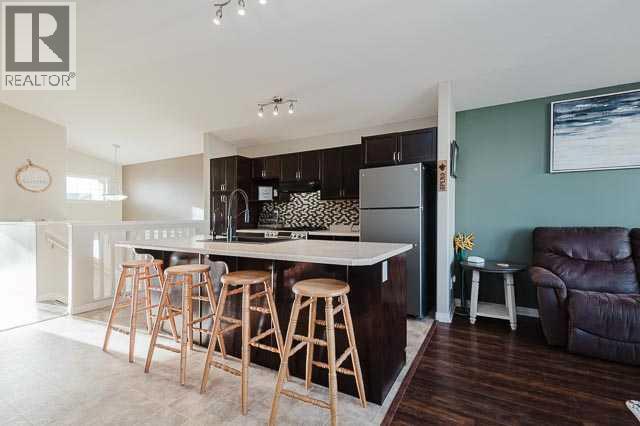 8610 610102 Ave Avenue - Photo 5