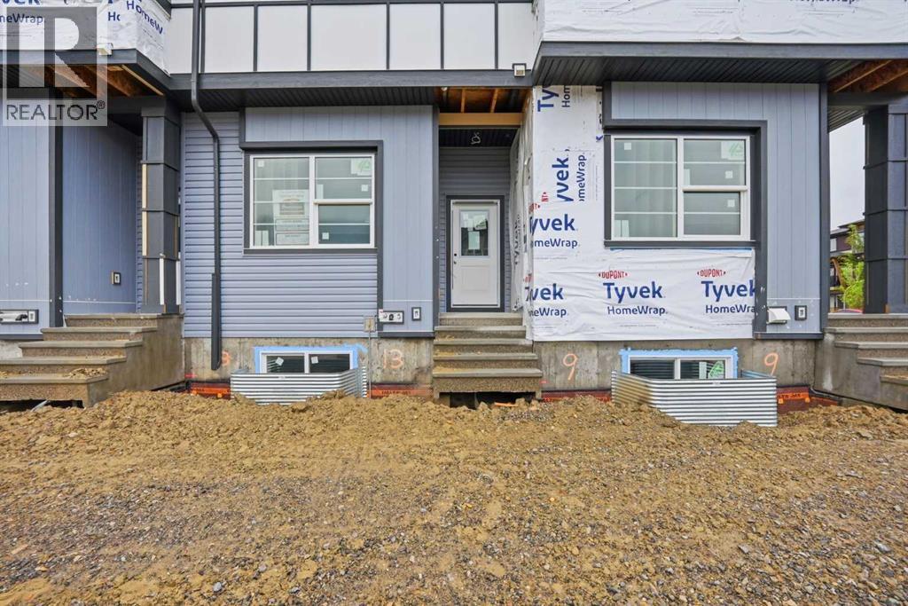 13 Savanna Place Northeast