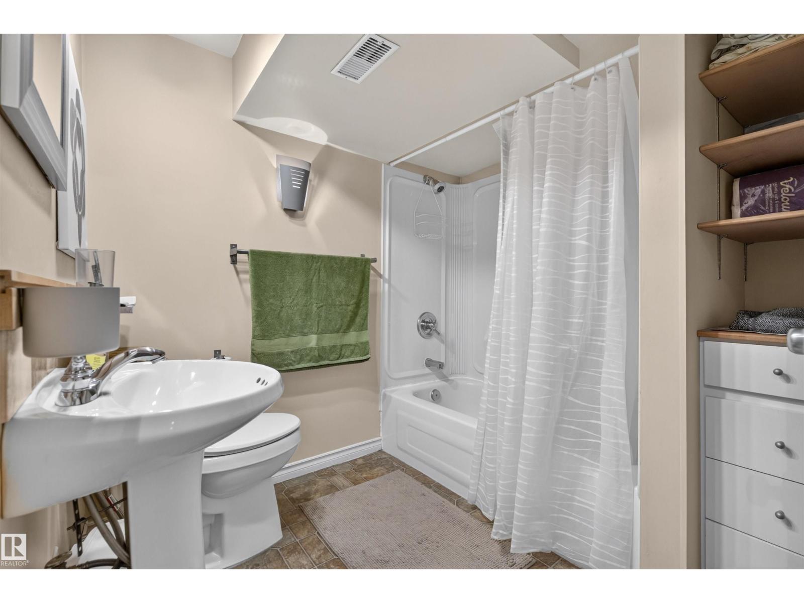6420 86 Street NW - Photo 33