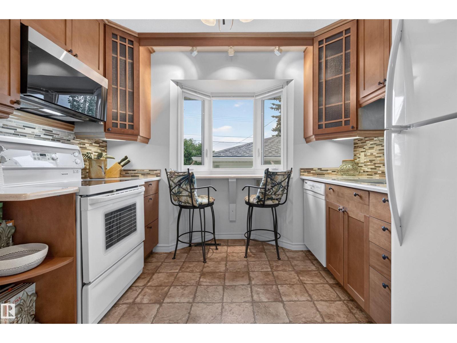 6420 86 Street NW - Photo 11