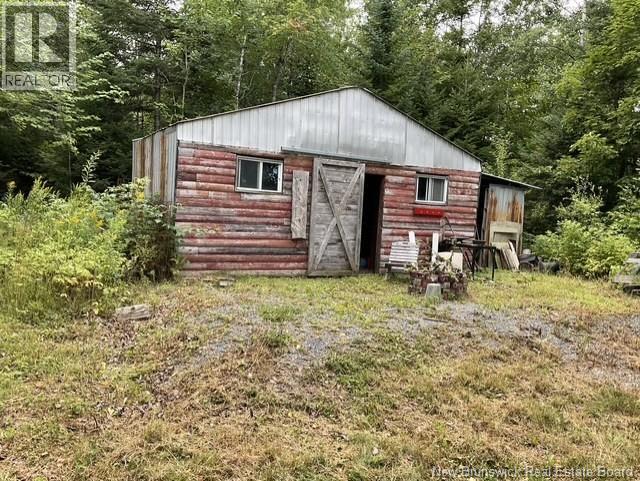 64 Teed Road - 18