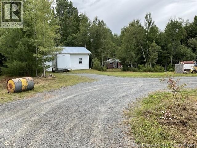 64 Teed Road - Image 21