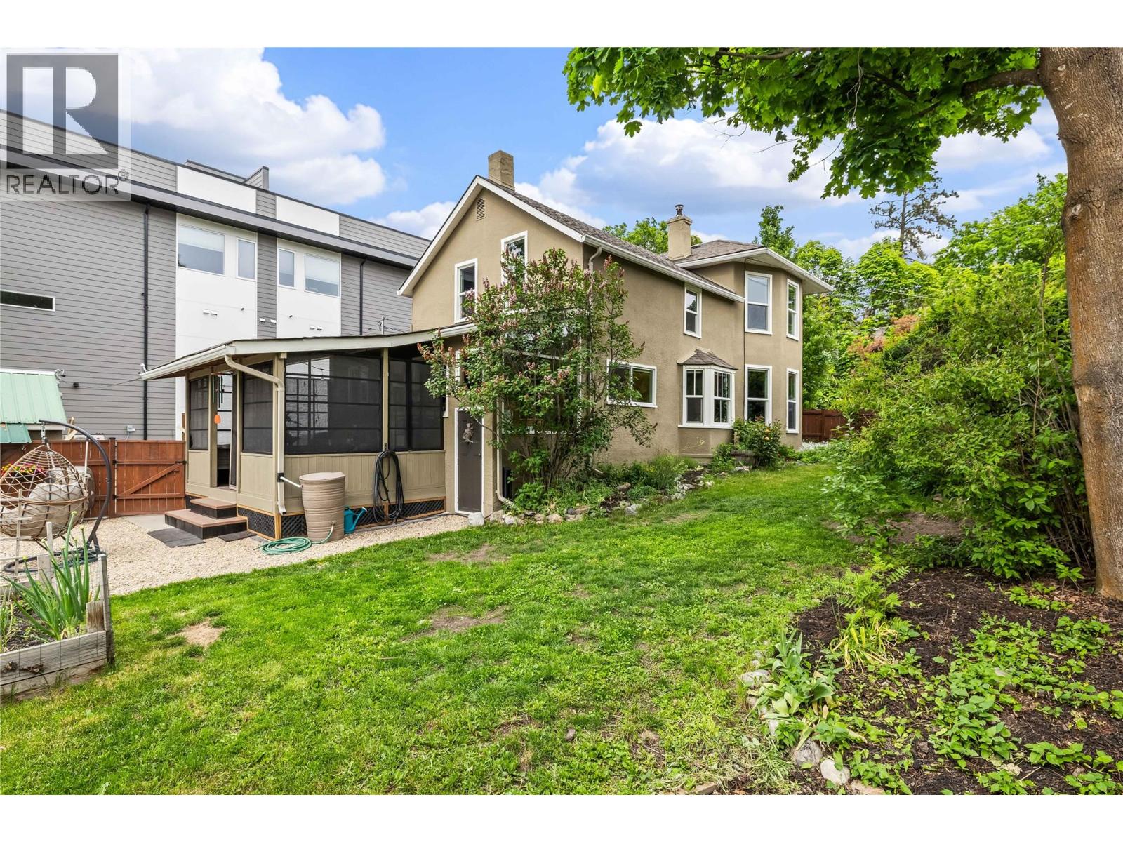 3002 25 Street - 41